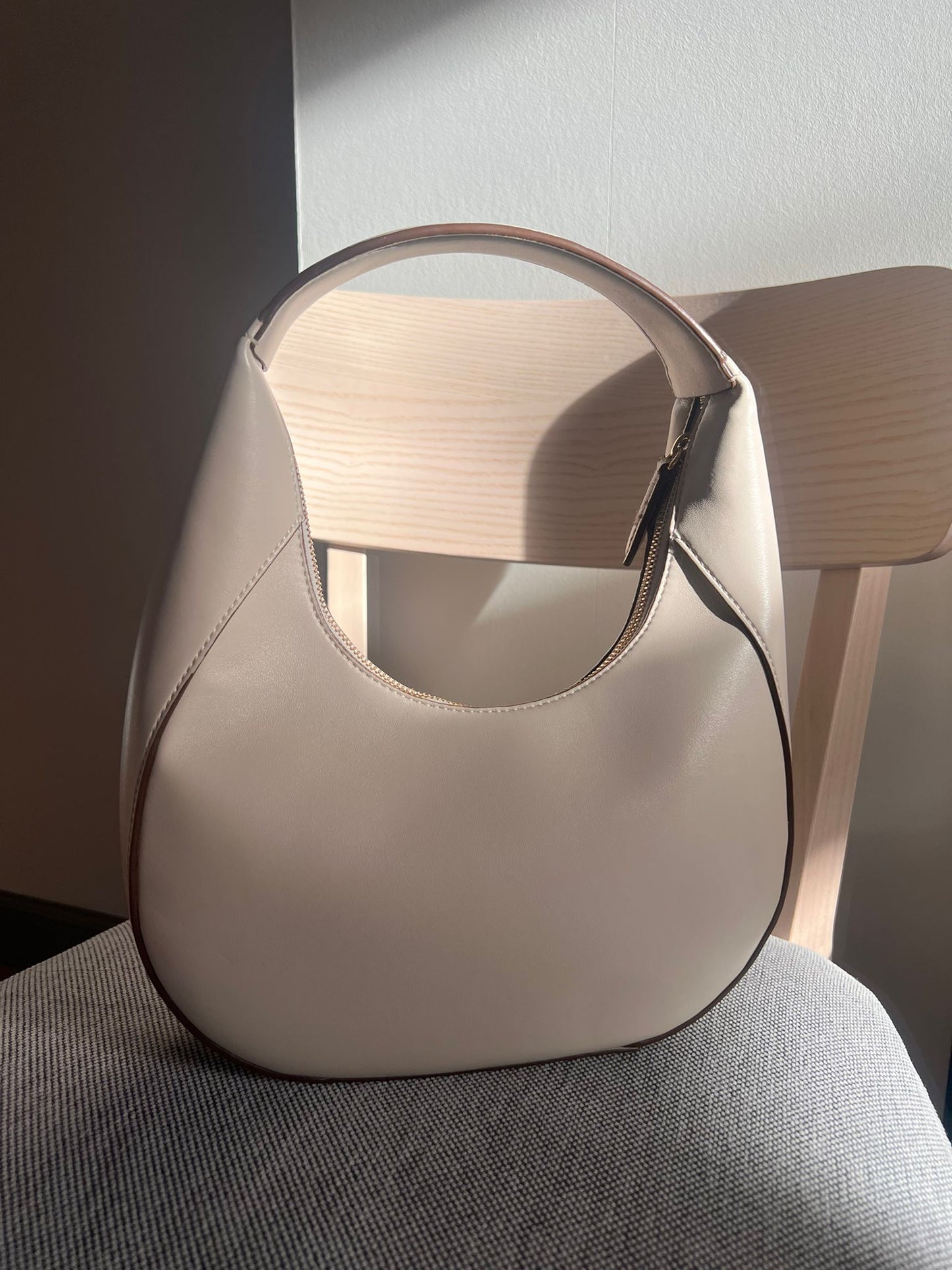 Stella McCartney LOGO Vegan